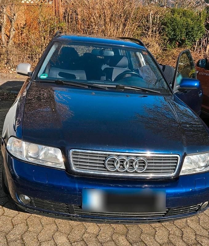 Gebraucht Audi A4 100 PS (73 kW) 2000 Blau Kombi