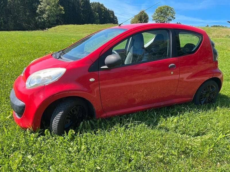 Grün Gebraucht 2007 Citroën C1 Kleinwagen | 1.100 € (Guter Preis) - Bild 1/4