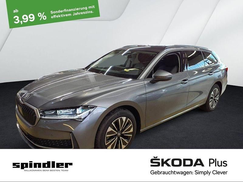 Graphitegrau metallic Gebraucht 2025 Skoda Superb Selection Kombi | 37.980 € (Fairer Preis) - Bild 1/3