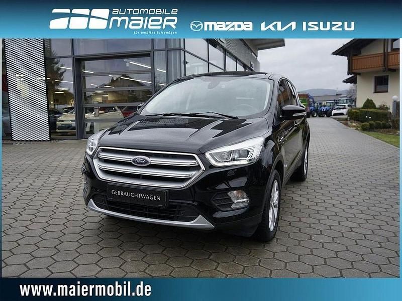 Gebraucht Ford Kuga Titanium 179 PS (131 kW) 2018 Schwarz SUV
