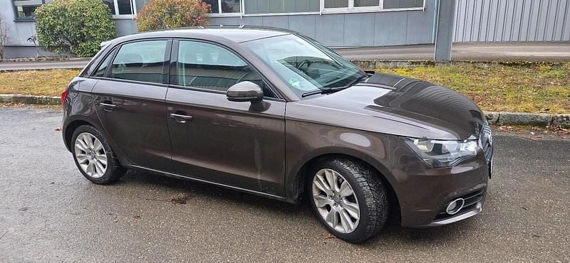 Gebraucht Audi A1 Sport 122 PS (89 kW) 2012 Braun Kleinwagen