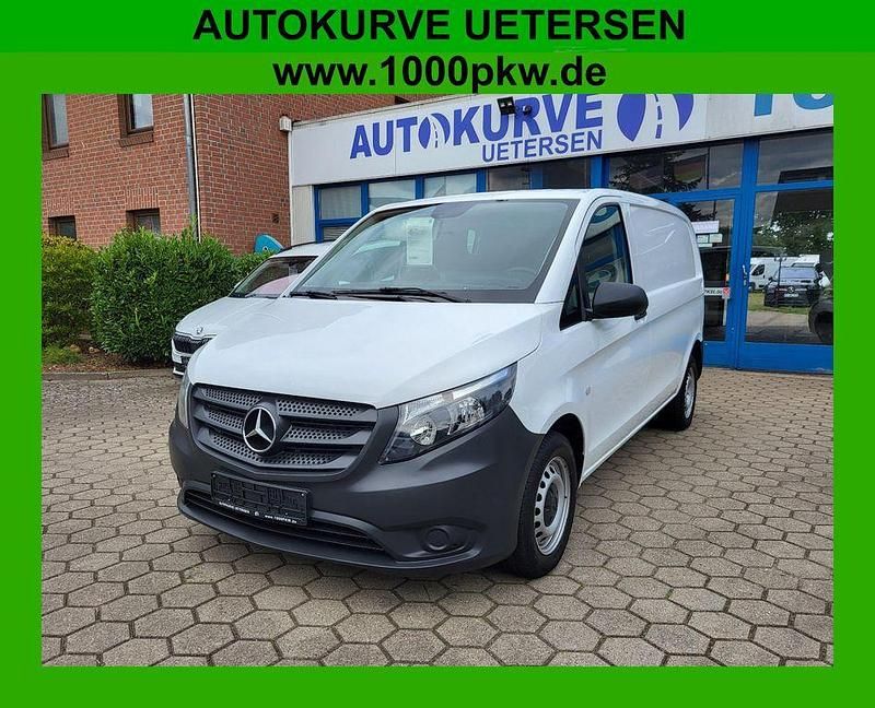 Weiß Gebraucht 2021 Mercedes Vito Van / Kleinbus | 16.990 € (Superpreis) - Bild 1/4