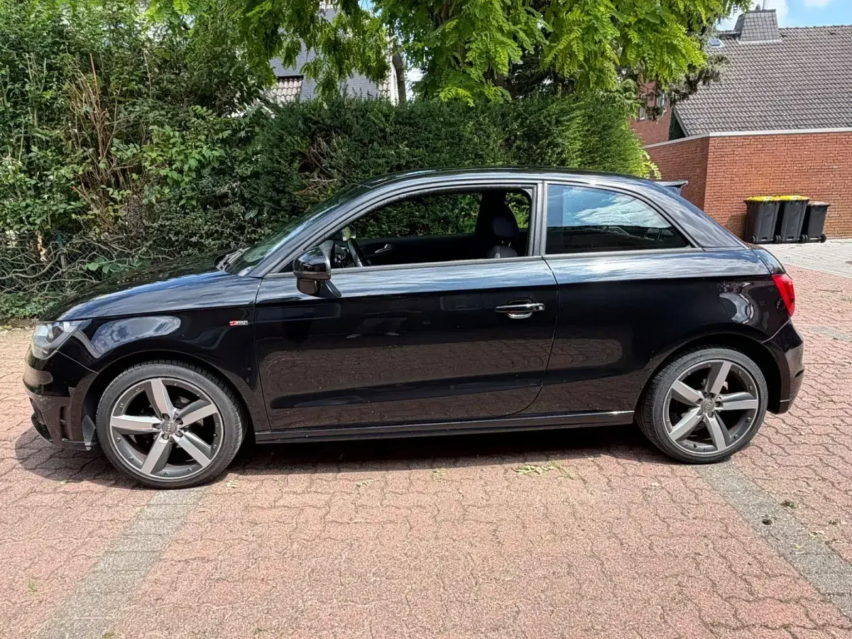 Gebraucht Audi A1 S-Line 86 PS (63 kW) 2014 Schwarz Kleinwagen