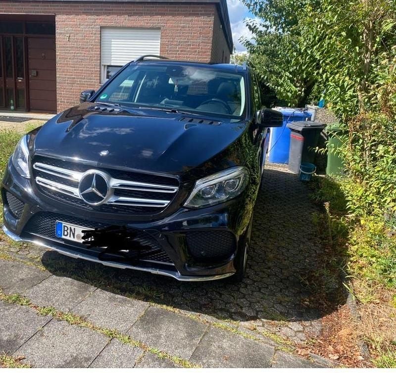 Gebraucht Mercedes GLE350 258 PS (189 kW) 2017 Schwarz SUV