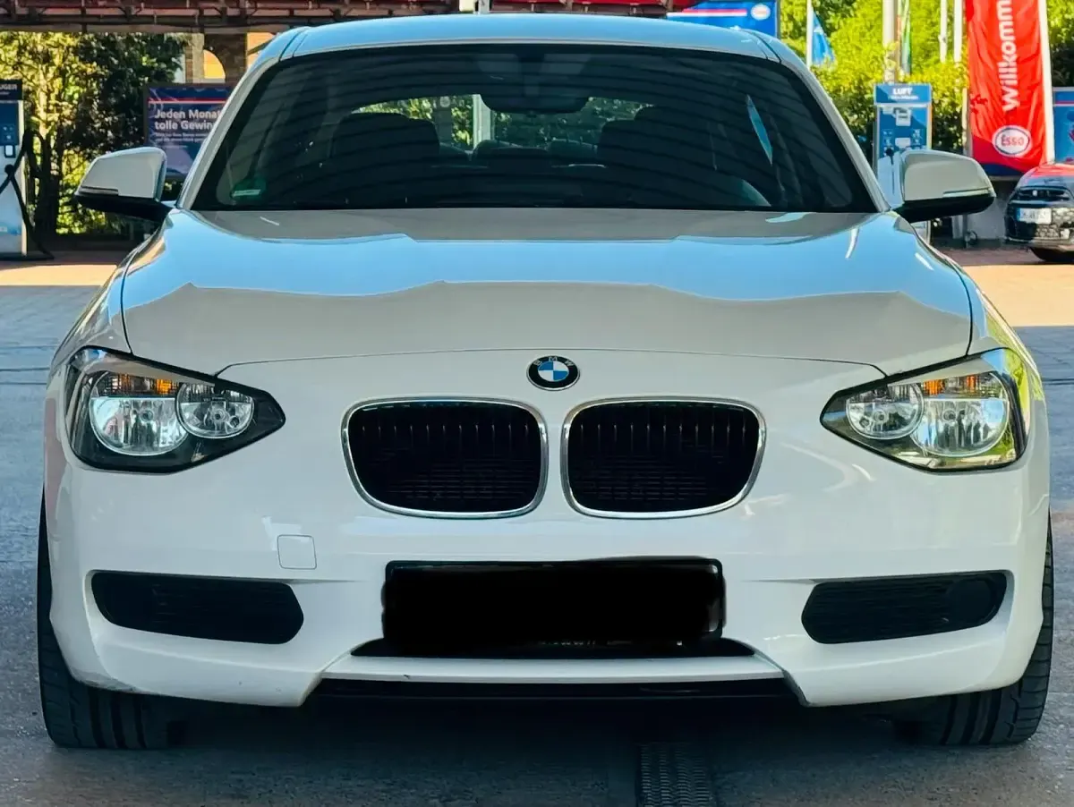 Gebraucht BMW 116 136 PS (100 kW) 2012 Weiß Kleinwagen
