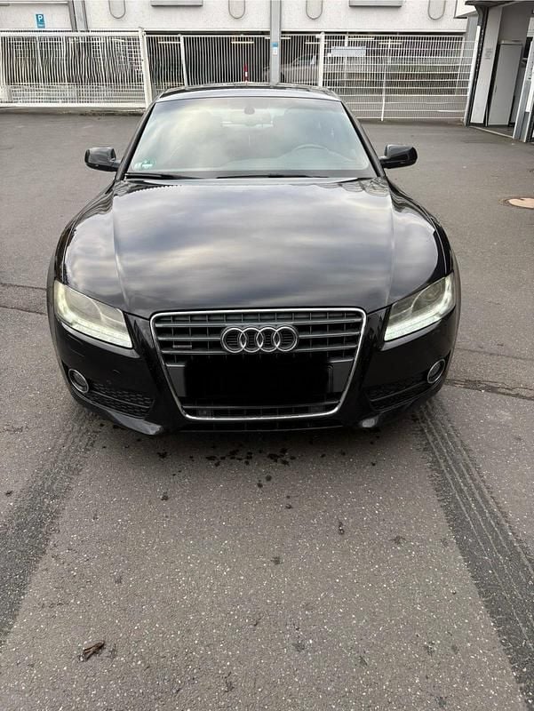 Schwarz Gebraucht 2011 Audi A5 Coupé | 15.000 € - Bild 1/4