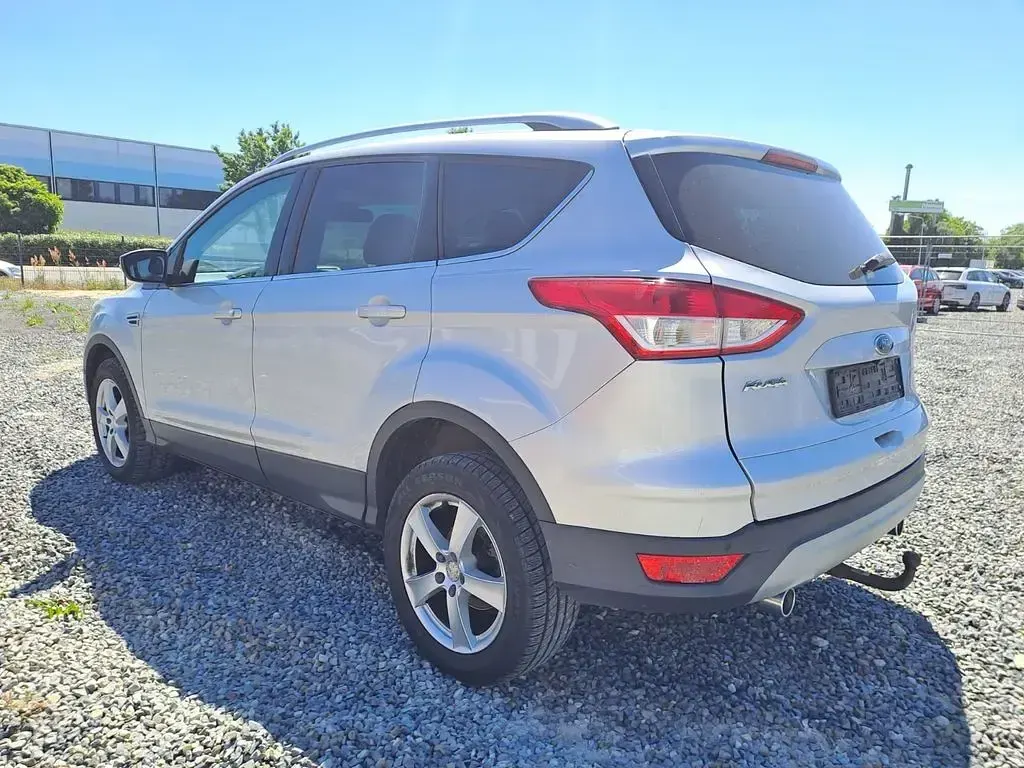 Gebraucht Ford Kuga Titanium 150 PS (110 kW) 2016 Grau SUV