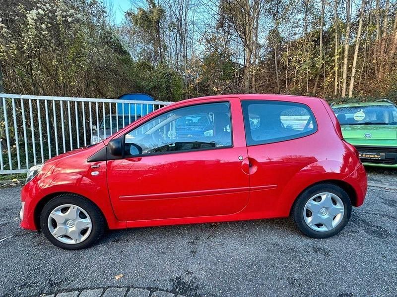 Gebraucht Renault Twingo 75 PS (55 kW) 2011 Rot Kleinwagen