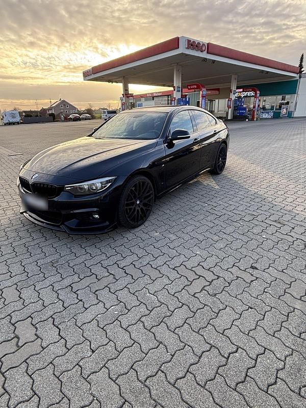 Gebraucht BMW 440 326 PS (239 kW) 2017 Schwarz Coupé
