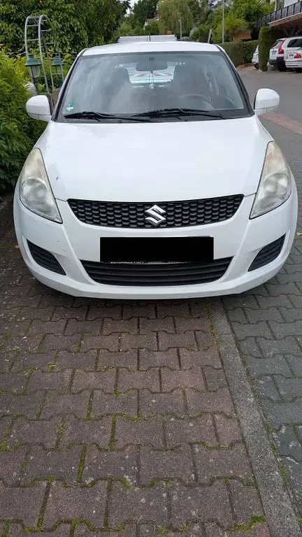 Gebraucht Suzuki Swift Basic 94 PS (69 kW) 2013 Weiß Kleinwagen