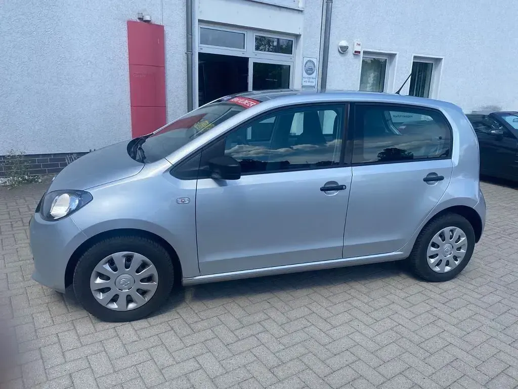 Gebraucht Skoda Citigo Active 60 PS (44 kW) 2015 Silber Kleinwagen