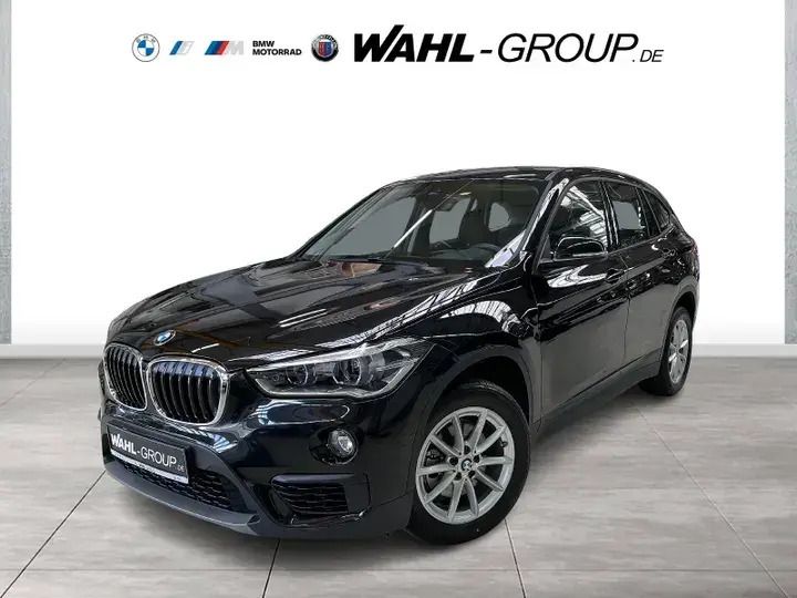 Schwarz Gebraucht 2019 BMW X1 Advantage SUV | 22.440 € (Fairer Preis) - Bild 1/4