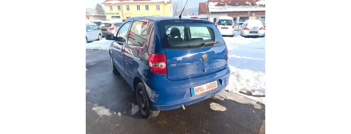 Second-hand VW Fox 54 CP (39 kW) 2008 Albastru Hatchback