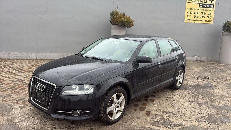 Gebraucht Audi A3 Attraction 140 PS (102 kW) 2010 Schwarz Kleinwagen