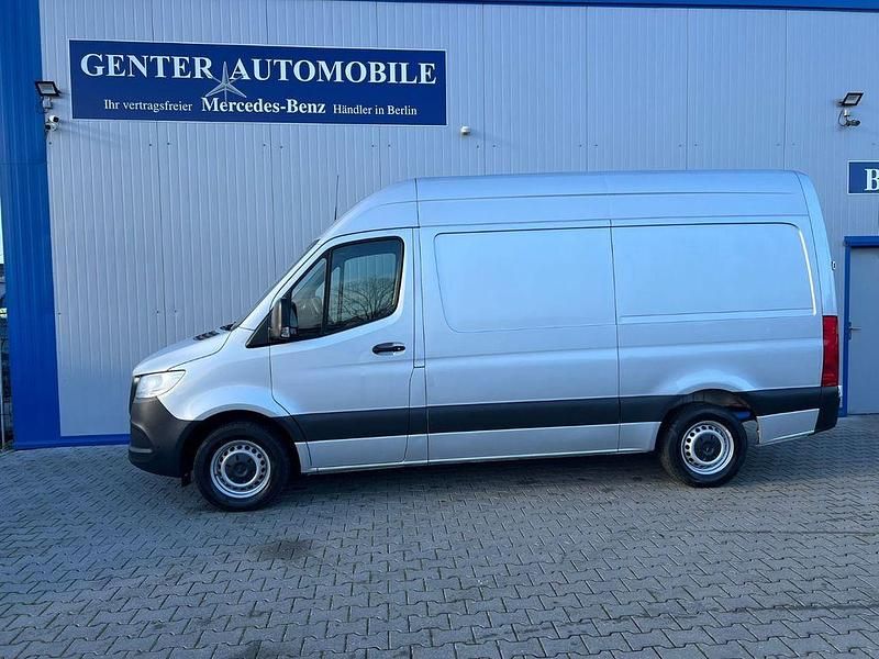 Gebraucht Mercedes Sprinter 150 PS (110 kW) 2021 9775 lackfarbe iridiumsilber m Van