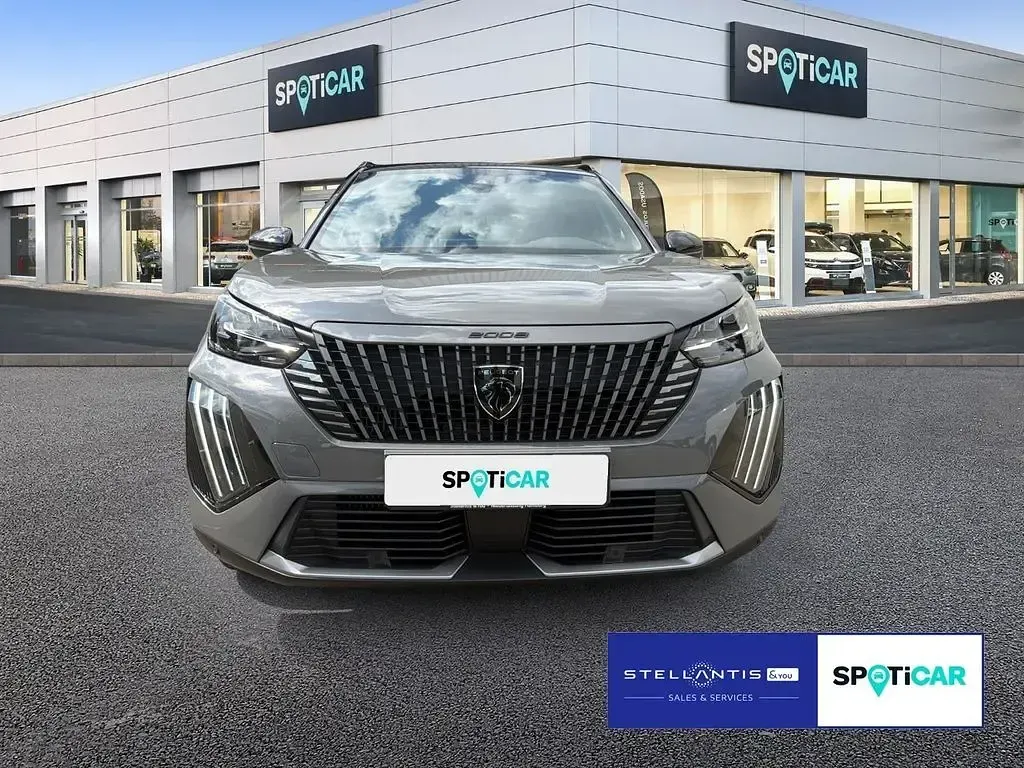 Gebraucht Peugeot 2008 GT 131 PS (96 kW) 2024 Grau SUV