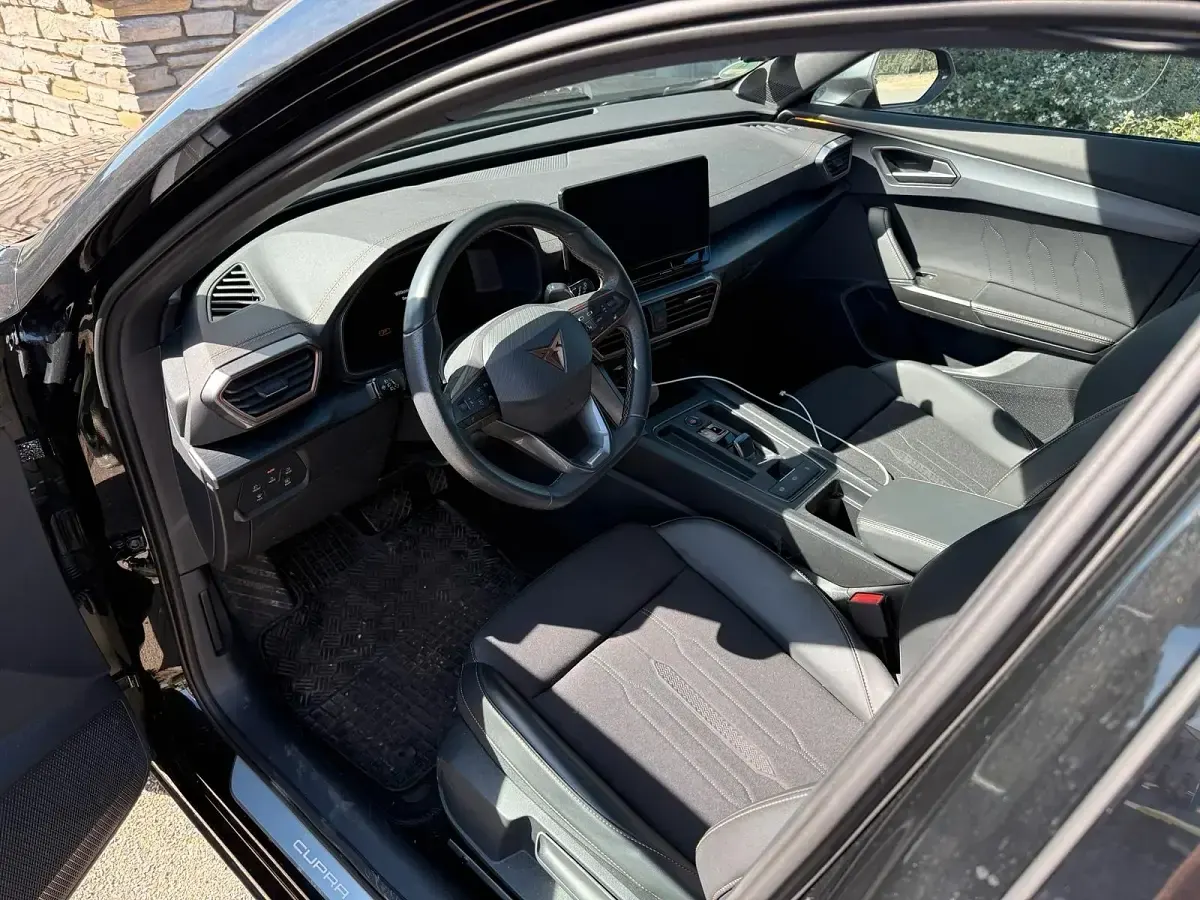 Gebraucht Cupra Formentor 150 PS (110 kW) 2023 Schwarz SUV