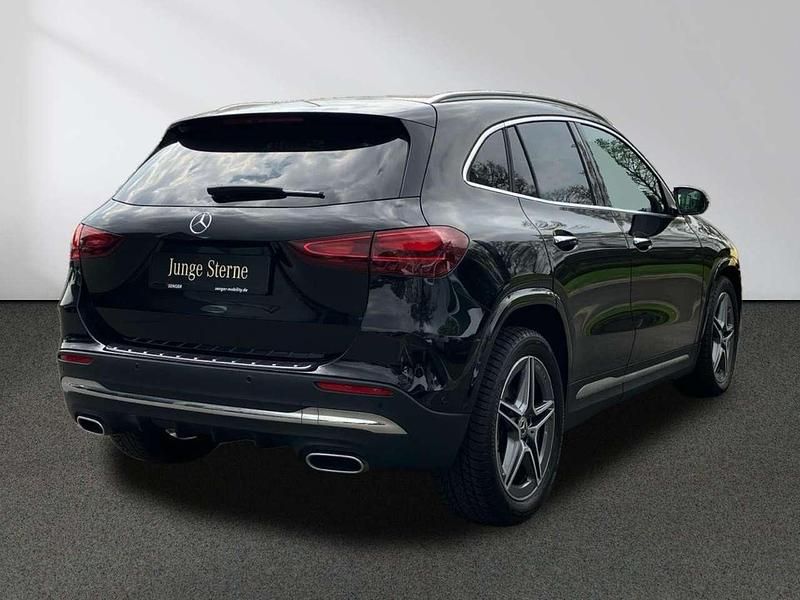 Gebraucht Mercedes GLA200 AMG 163 PS (119 kW) 2023 Schwarz SUV