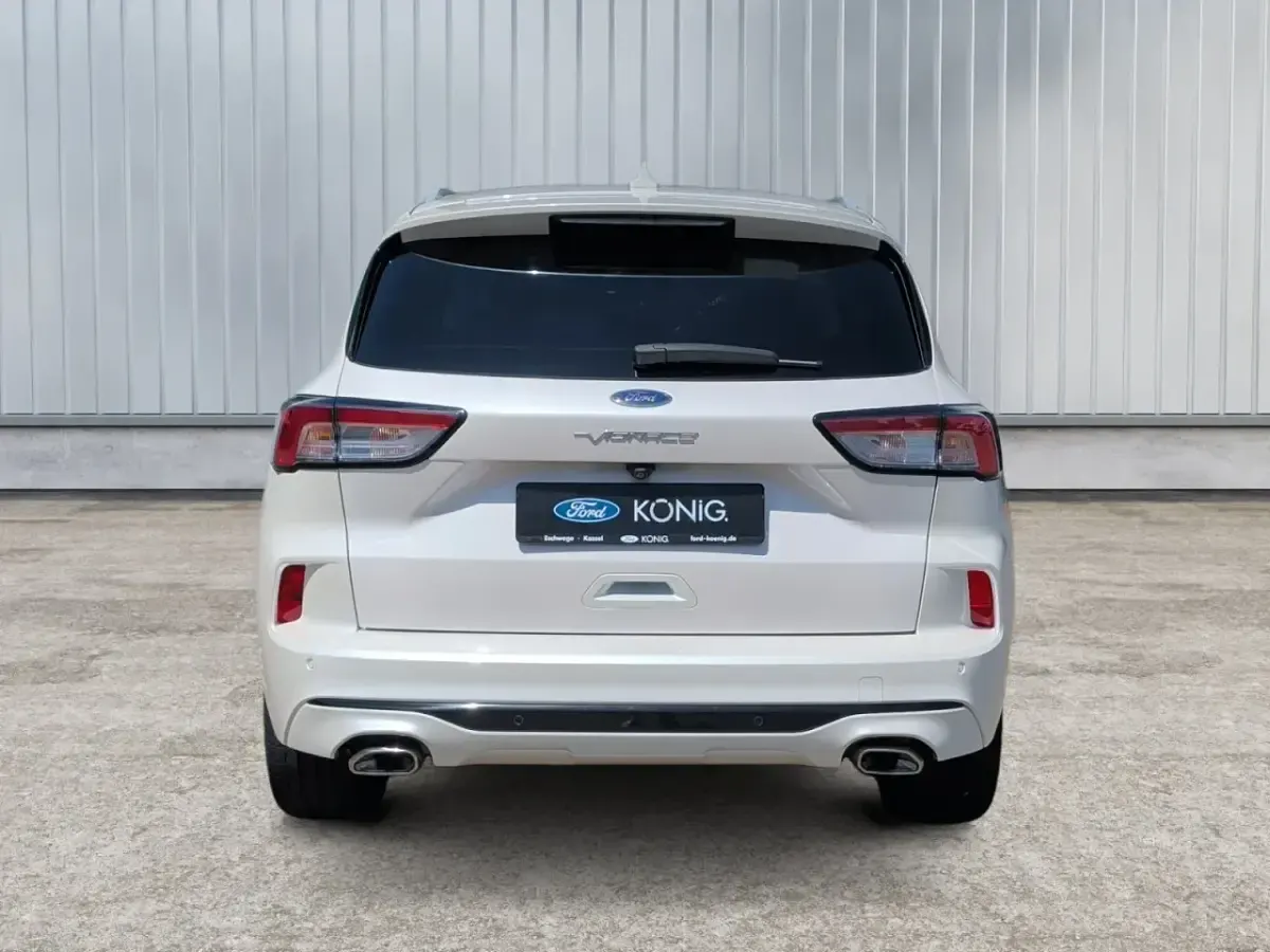 Gebraucht Ford Kuga Vignale 190 PS (139 kW) 2022 Silber SUV