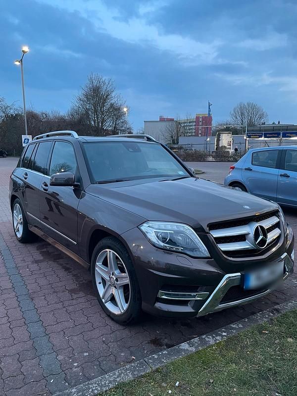 Gebraucht Mercedes GLK220 170 PS (125 kW) 2014 Braun SUV