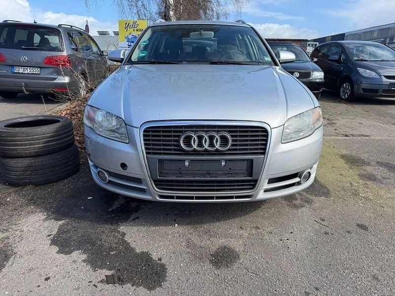 Używany Audi A4 116 KM (85 kW) 2005 Srebrny Kombi