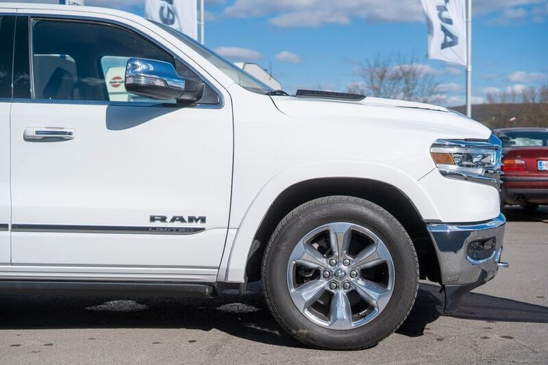 Gebraucht Dodge Ram Limited 401 PS (294 kW) 2021 Weiß Pickup