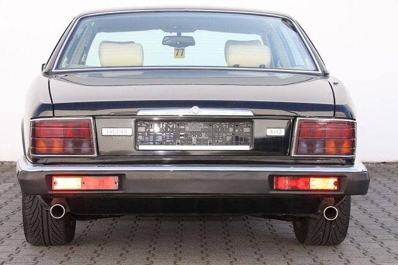Gebraucht Jaguar XJ12 311 PS (228 kW) 1994 Schwarz Limousine