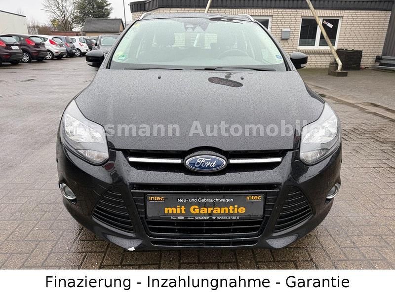 Gebraucht Ford Focus Titanium 140 PS (102 kW) 2014 Schwarz Kombi