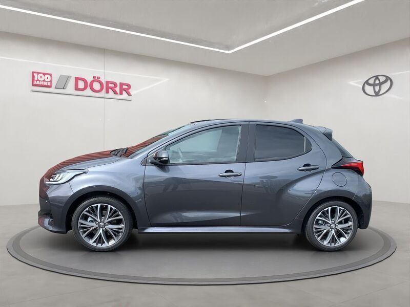 Gebraucht Toyota Yaris Hybrid Style 131 PS (96 kW) 2024 Marlingrau metallic Kleinwagen