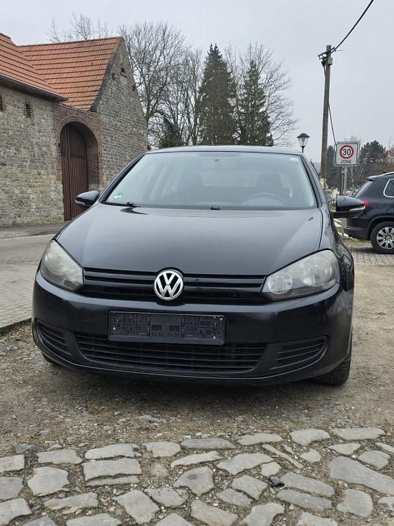Gebraucht VW Golf VI Trendline 105 PS (77 kW) 2011 Schwarz Kleinwagen