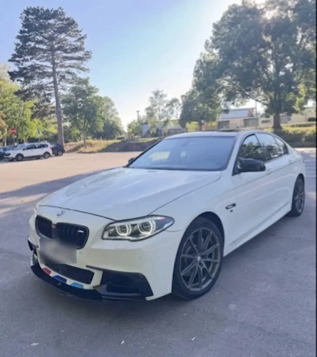 Gebraucht BMW 535 Sport Line 360 PS (264 kW) 2013 Weiß Limousine