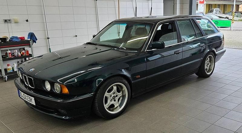 Gebraucht BMW 525 Performance 143 PS (105 kW) 1994 Grün Kombi