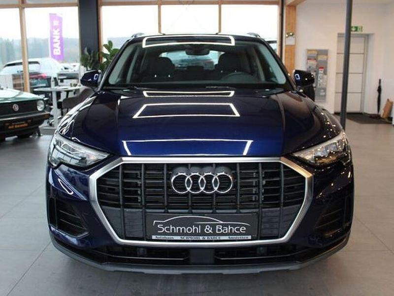 Second-hand Audi Q3 Sport 150 CP (110 kW) 2023 Albastru SUV