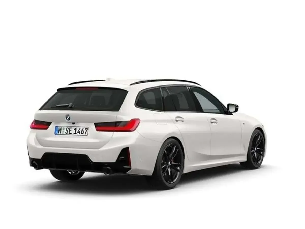 Gebraucht BMW 320 M Sport 190 PS (139 kW) 2023 Weiß Kombi