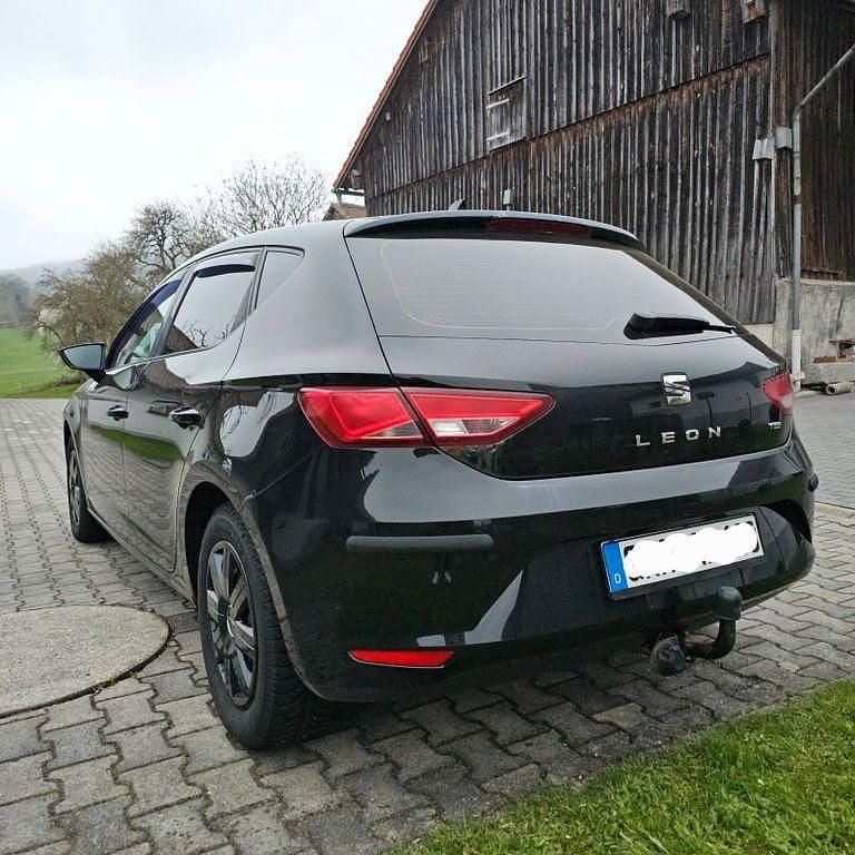 Usata Seat Leon 110 CV (80 kW) 2015 Nero Berlina