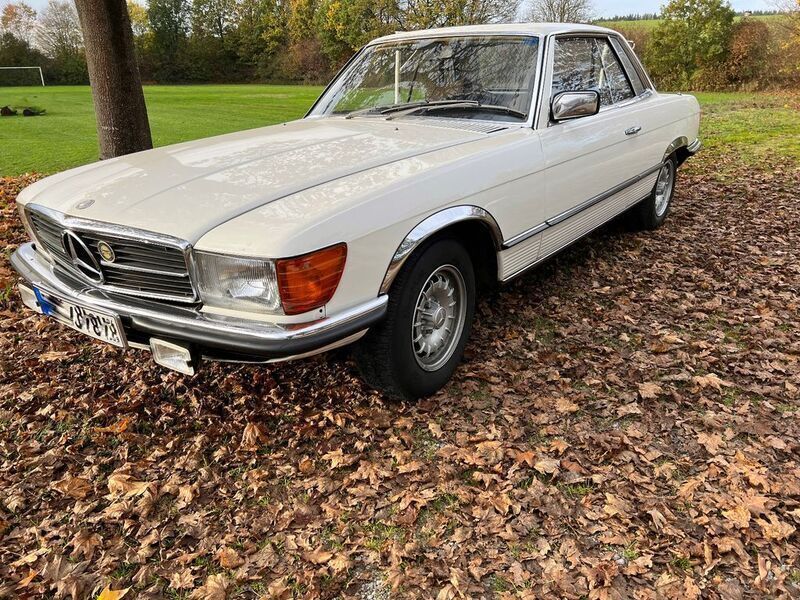 Weiß Gebraucht 1978 Mercedes SLC280 Coupé | 22.495 € - Bild 1/4