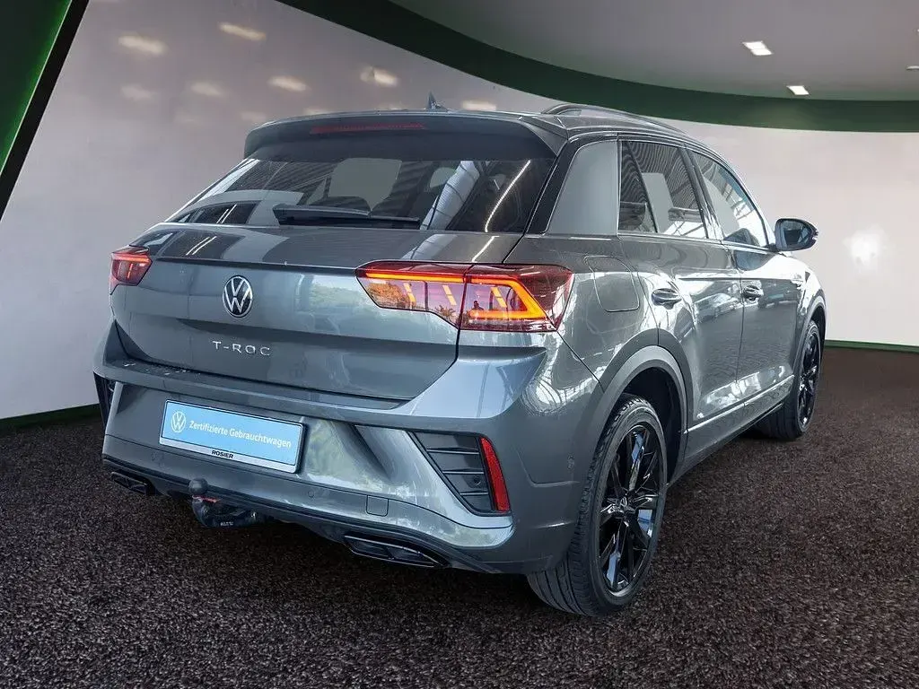 Gebraucht VW T-Roc R-line 150 PS (110 kW) 2023 Grau / indiumgrau SUV