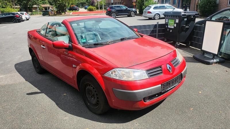 Rot Gebraucht 2005 Renault Mégane Cabriolet Cabrio | 1.850 € (Fairer Preis) - Bild 1/4