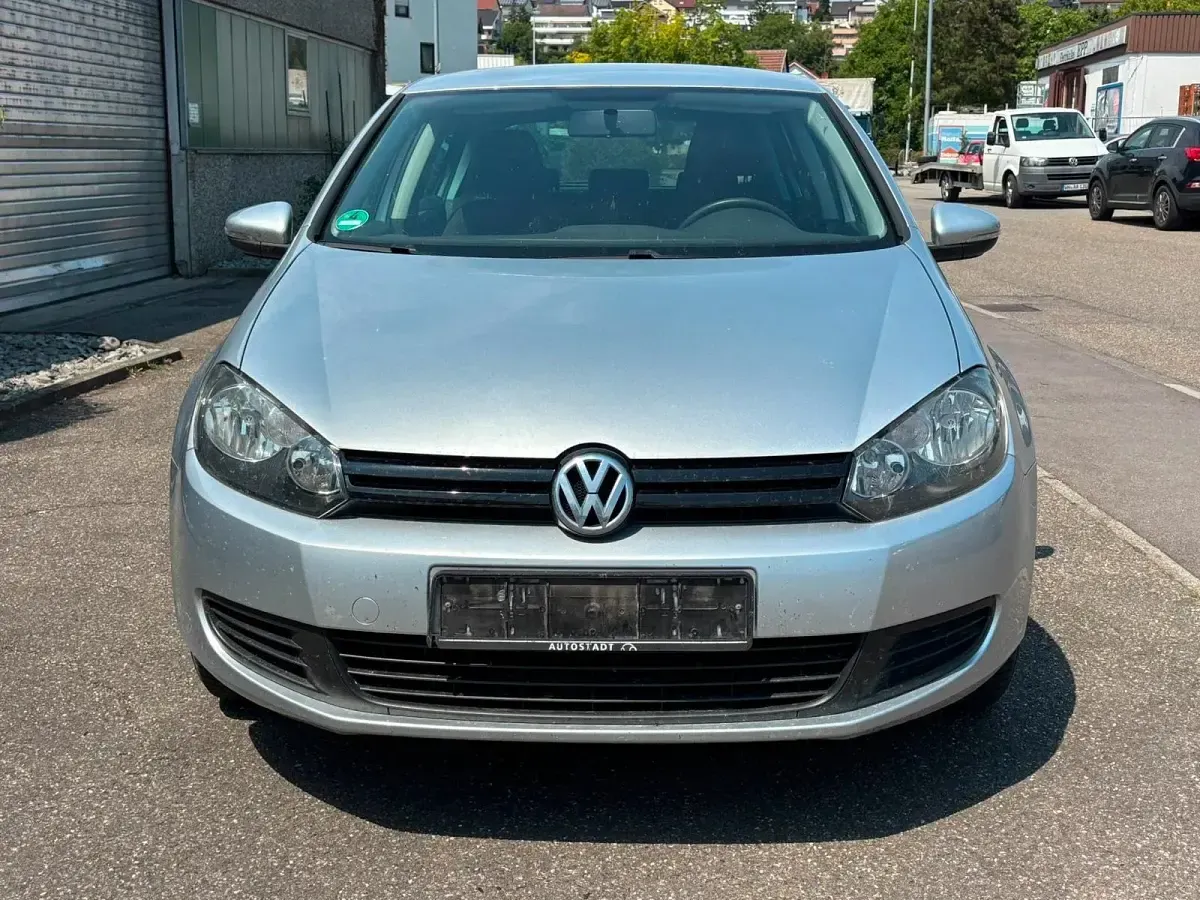 Gebraucht VW Golf VI 80 PS (58 kW) 2009 Silber Kleinwagen
