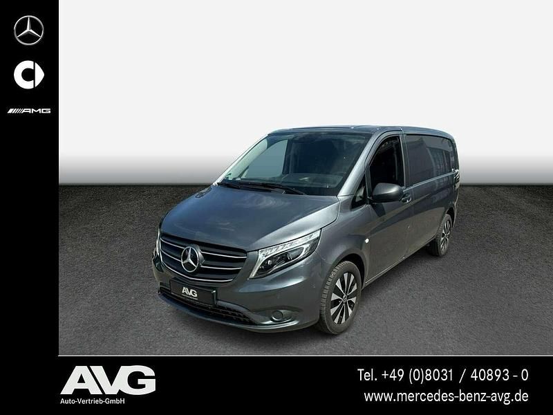 Selenitgrau Gebraucht 2021 Mercedes Vito Van / Kleinbus | 38.556 € (Fairer Preis) - Bild 1/4