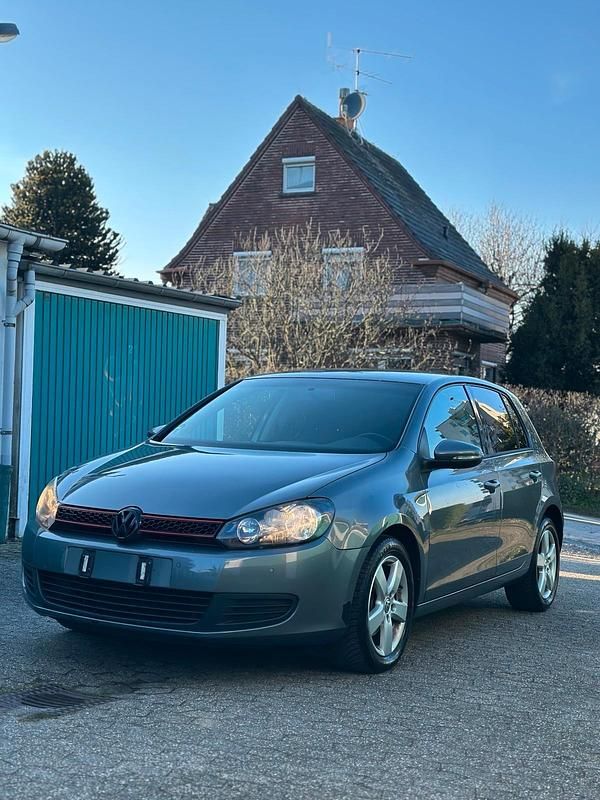Gebraucht VW Golf VI 122 PS (89 kW) 2010 Grau Kleinwagen