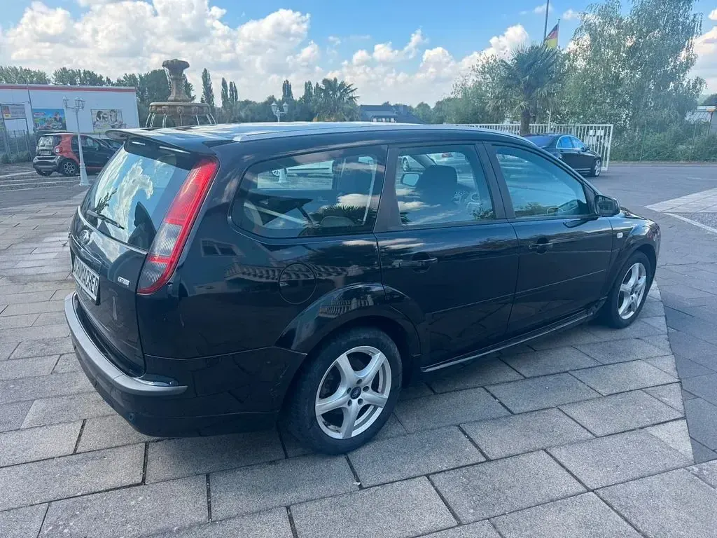 Gebraucht Ford Focus Sport 136 PS (100 kW) 2007 Schwarz Limousine