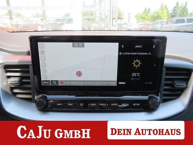 Neu Kia Ceed Sportswagon 140 PS (102 kW) 2026 Weiß Kombi