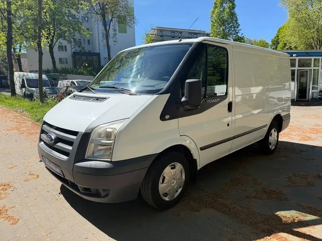 Second-hand Ford Transit 86 CP (63 kW) 2011 Alb Monovolum