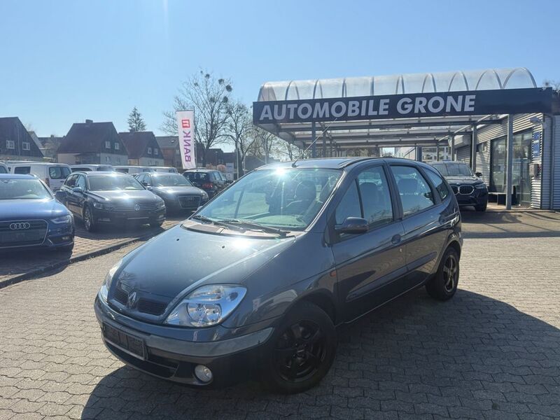 Grau Gebraucht 2003 Renault Scénic Authentique Van / Kleinbus | 1.300 € (Fairer Preis) - Bild 1/4