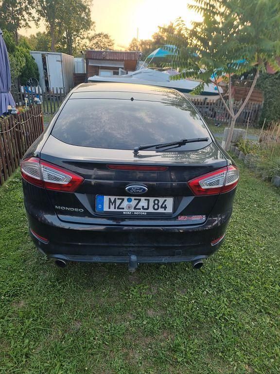 Gebraucht Ford Mondeo Titanium X 239 PS (175 kW) 2012 Schwarz Limousine