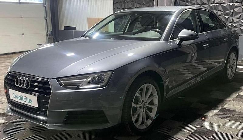Gebraucht Audi A4 Comfort 150 PS (110 kW) 2016 Grau Limousine