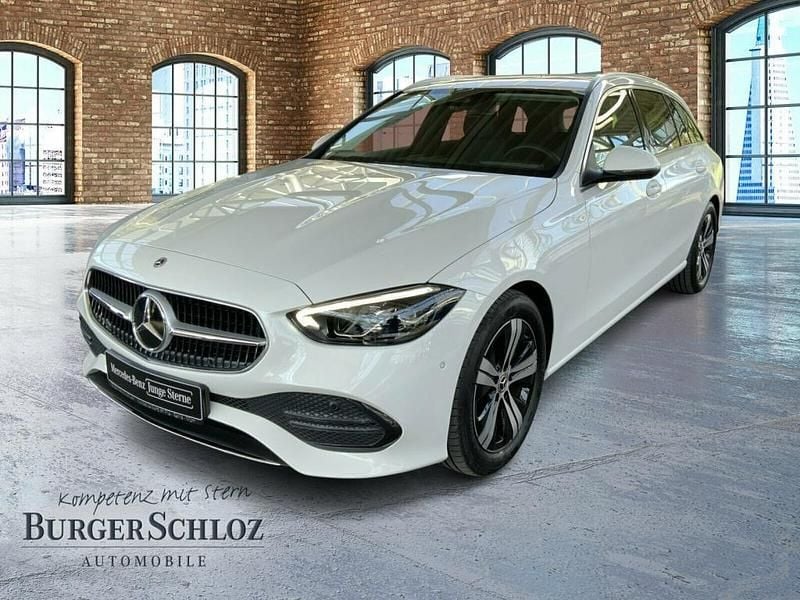 Unilack polarweiß Gebraucht 2024 Mercedes C180 Avantgarde Kombi | 32.870 € (Superpreis) - Bild 1/4