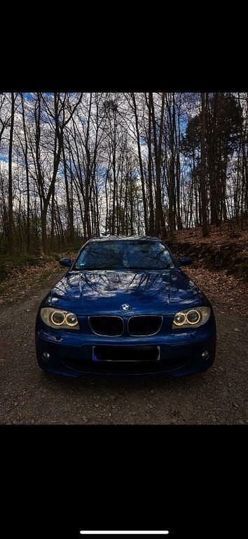 Blau Gebraucht 2006 BMW 120 Kleinwagen | 2.770 € (Guter Preis) - Bild 1/4