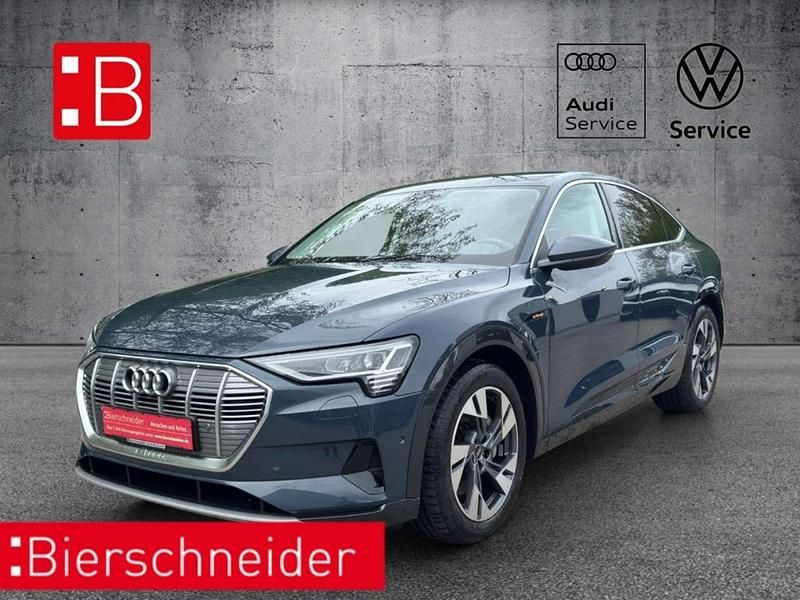 Blau Gebraucht 2022 Audi e-tron Sportback Advanced SUV | 39.950 € (Fairer Preis) - Bild 1/3
